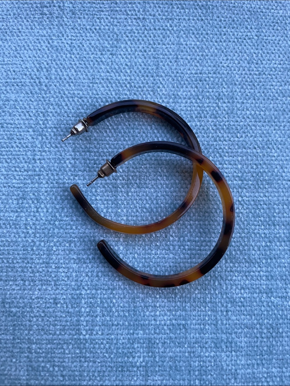 Tortoiseshell Hoop Earrings - Brown/Black Acrylic